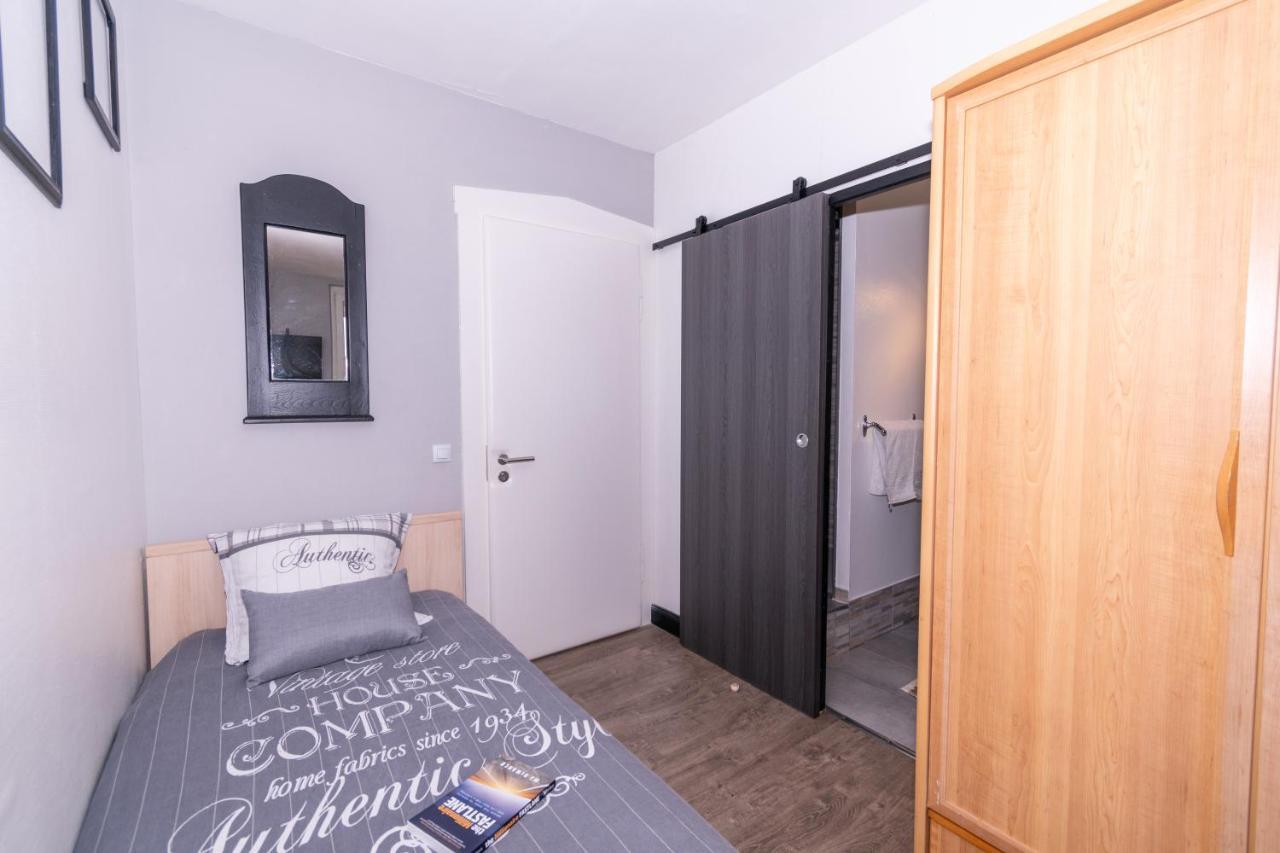 Private & Comfortable Apartments Puttelange-aux-Lacs Buitenkant foto