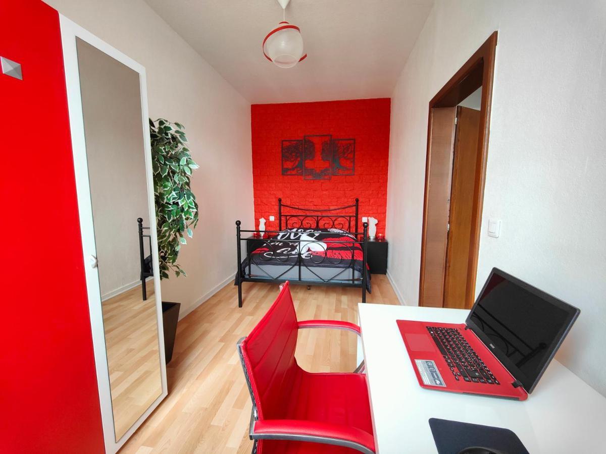 Private & Comfortable Apartments Puttelange-aux-Lacs Buitenkant foto